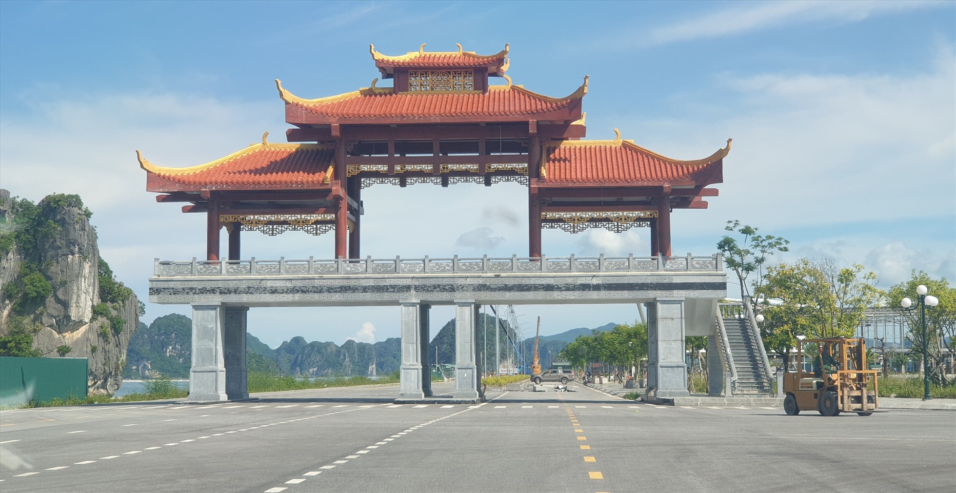 TẤM NHỰA KÍNH CƯỜNG LỰC CAO CẤP ASIA LITE | DỰ ÁN BẾN CẢNG QUỐC TẾ AO TIÊN Dự án bến cảng quốc tế Ao Tiên