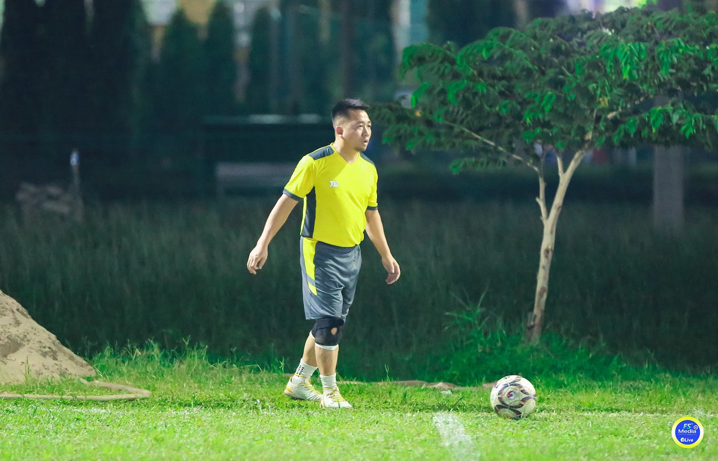 TOP ASIA - TẤM NHỰA KÍNH CƯỜNG LỰC ASIA LITE - GIAO HỮU BÓNG ĐÁ FC TOP ASIA - FC BKScons Anh Đào Mạnh Cường - Chủ tịch Công ty TOP ASIA