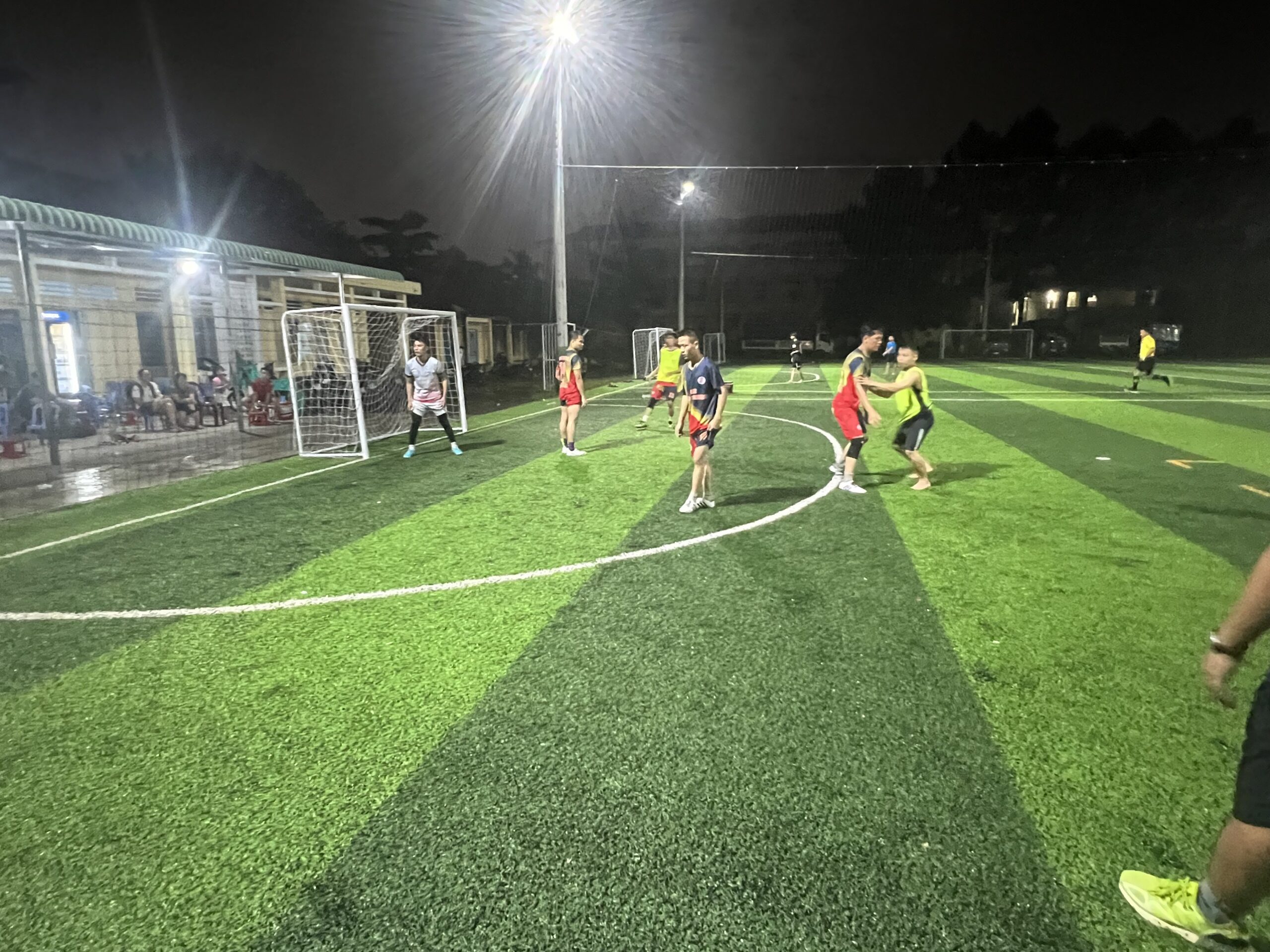 FC TOP ASIA vs FC NHỰA NAM ANH : Trận Thuỷ Chiến Dưới Mưa Một số tình huống của trận đấu