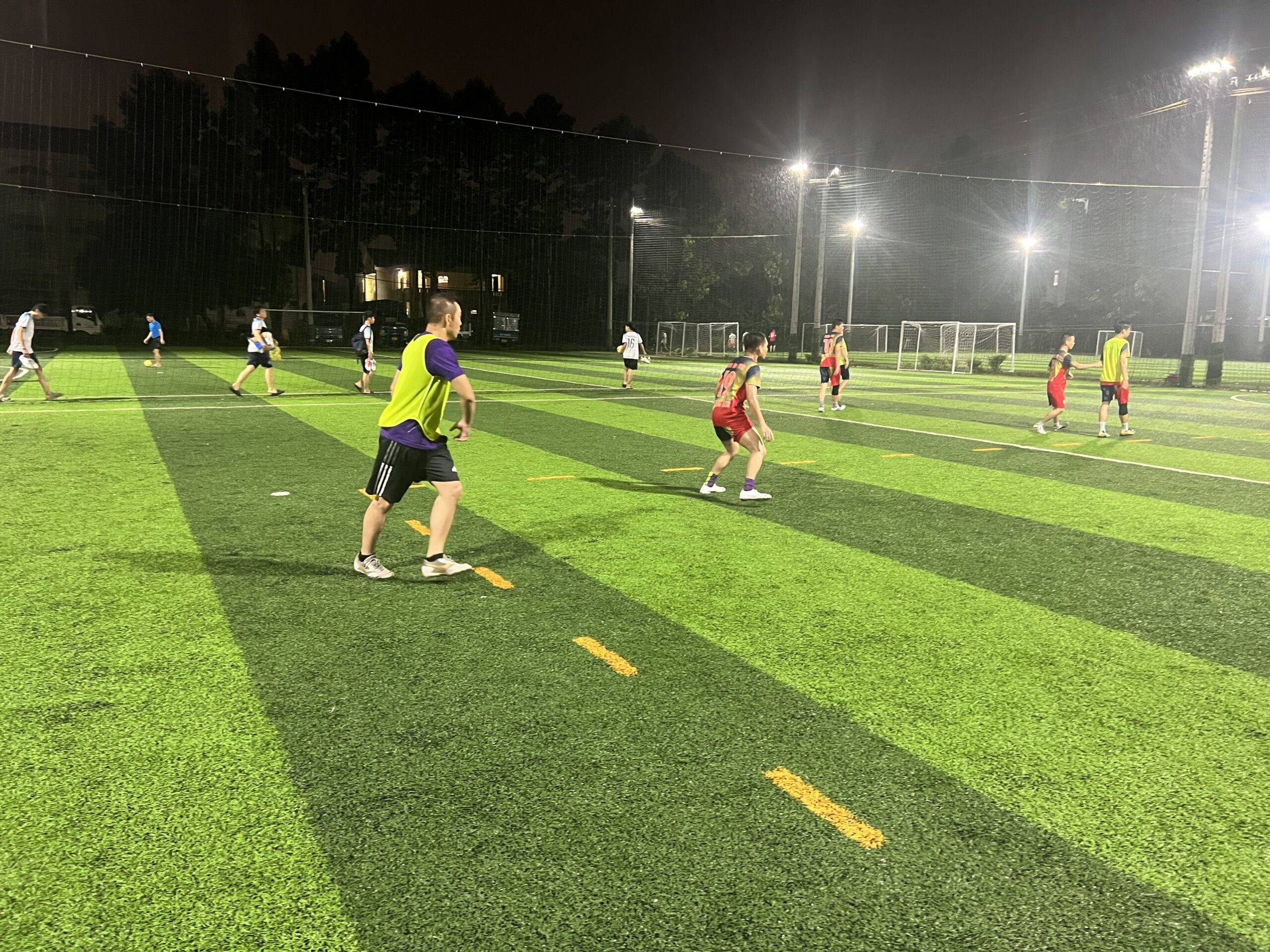 FC TOP ASIA vs FC NHỰA NAM ANH : Trận Thuỷ Chiến Dưới Mưa Một số tình huống của trận đấu