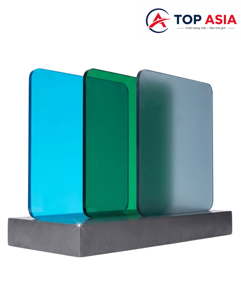 tam-lop-polycarbonate-la-gi