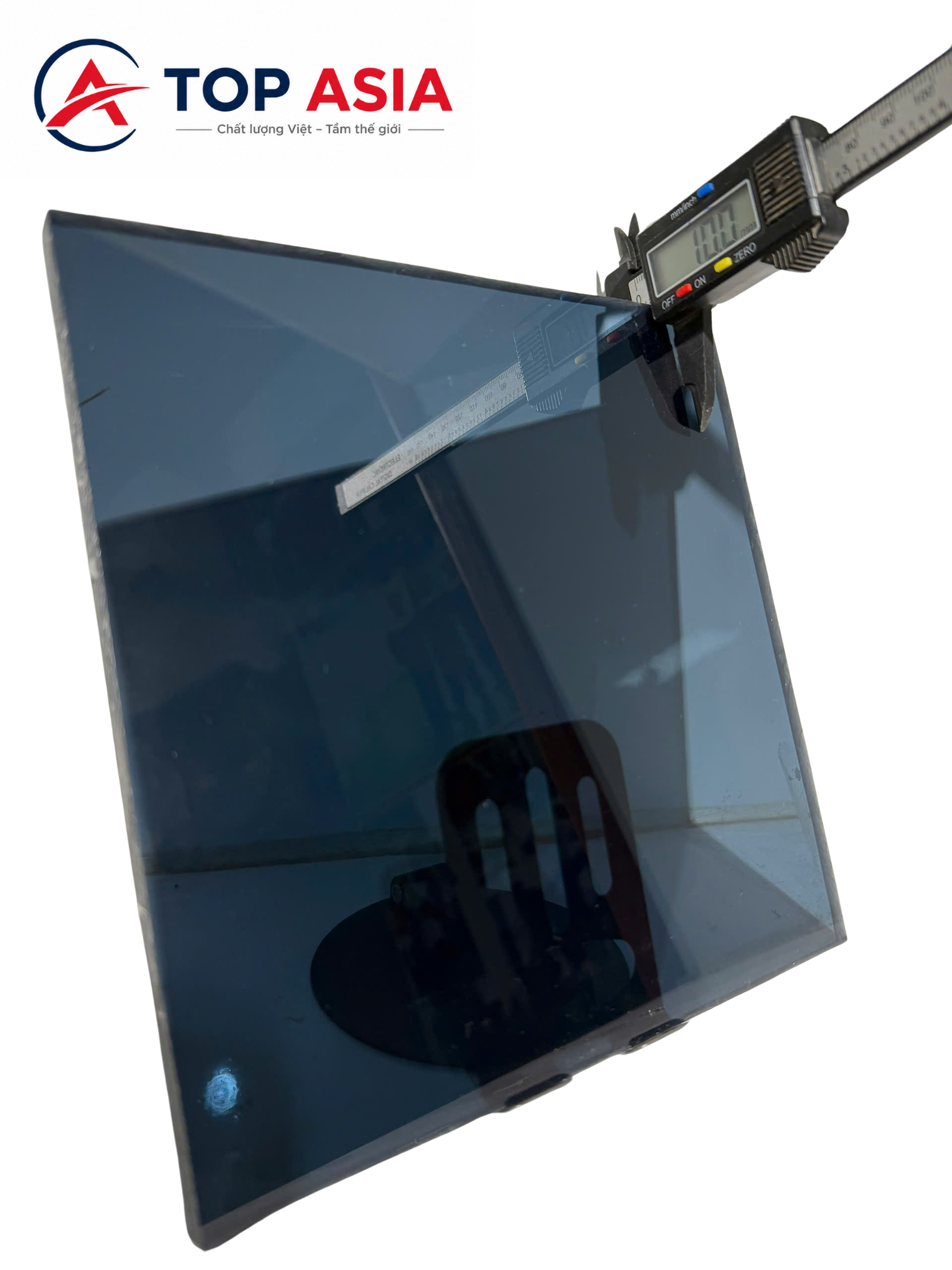 tam-polycarbonate-dac-ruot-10mm